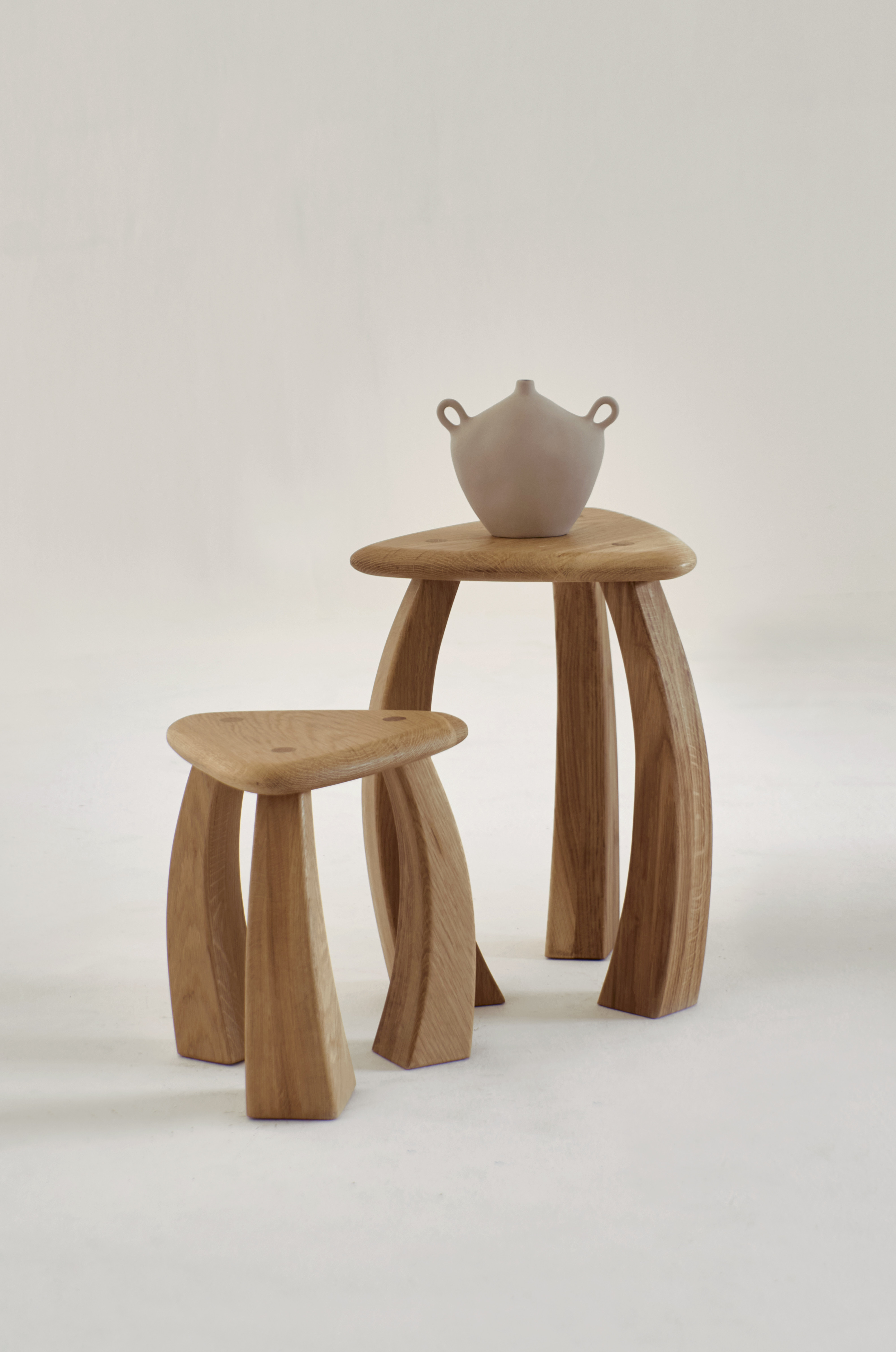 Arc de Stool '52 by Project 213A - Solid Wood | Monde Singulier